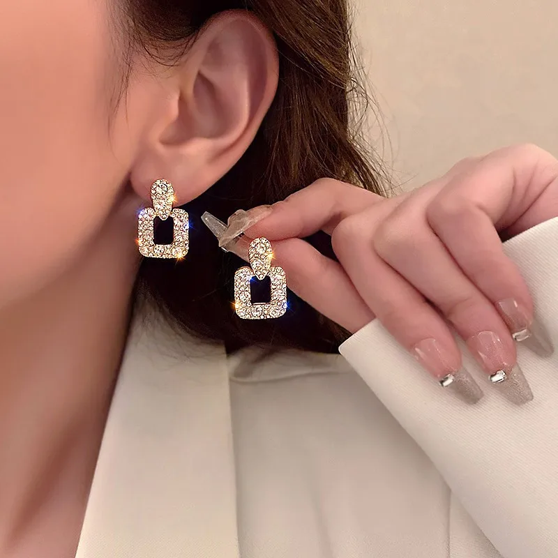 

Exquisite Luxury Micro Inlaid Zircon Geometric Square Earrings for Women 2023 Korean Fashion Jewelry Party Girls Unusual Earring