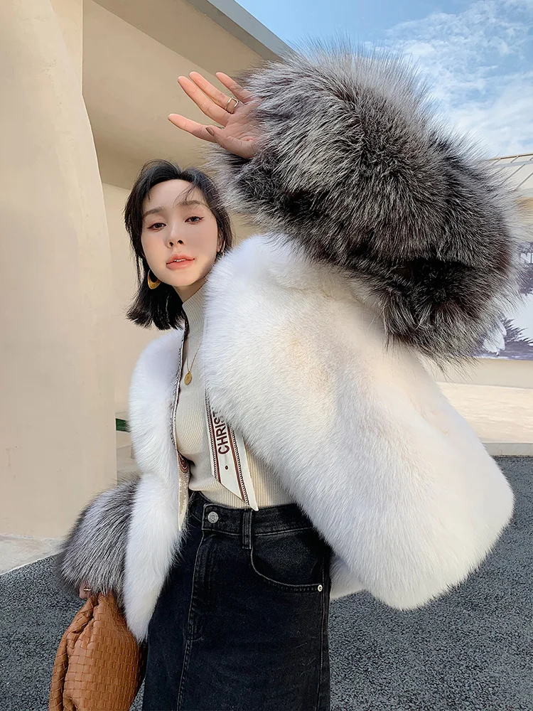 2022 New Winter Natural Real Fox Fur Coat Women Whole Skin Genuine Leather Fur Jacket With Silver Fox Fur Sleeve Coat for Female
