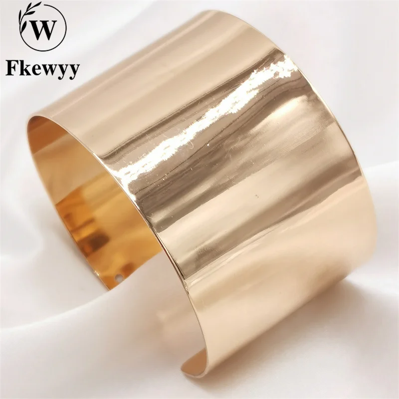 

Fkewyy Glossy Bracelet For Women Luxury Jewelry Charm Gothic Accessories Bracelet Design Texture Jewelry Gold Plated Bangle Gift