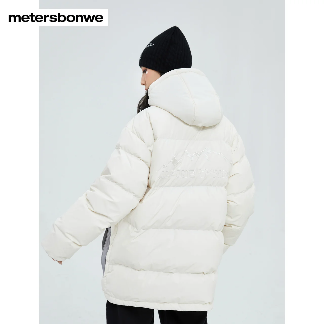 Metersbonwe Women's 22New Winter Ski Style Windprrof Hooded Down Jacket Cartoon Patched Eiderdown Top  Loose Thick Warm Wear