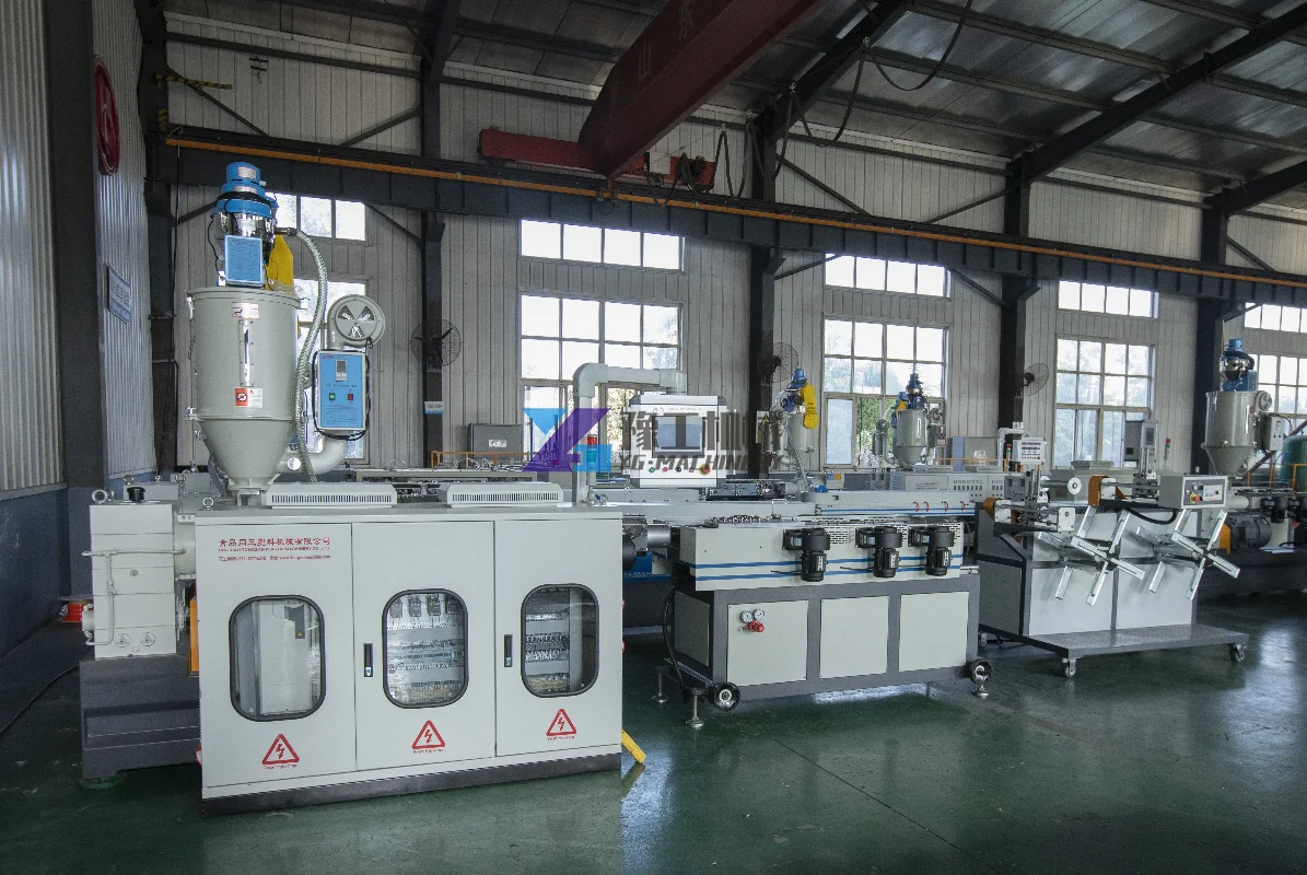 Производитель пластиковых машин с 1997 года. Машина для изготовления гибких