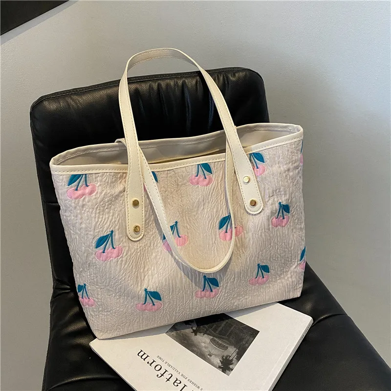 

Small pure and fresh and printed bags on female 2023 new summer new contracted single shoulder bag fashionable western style com