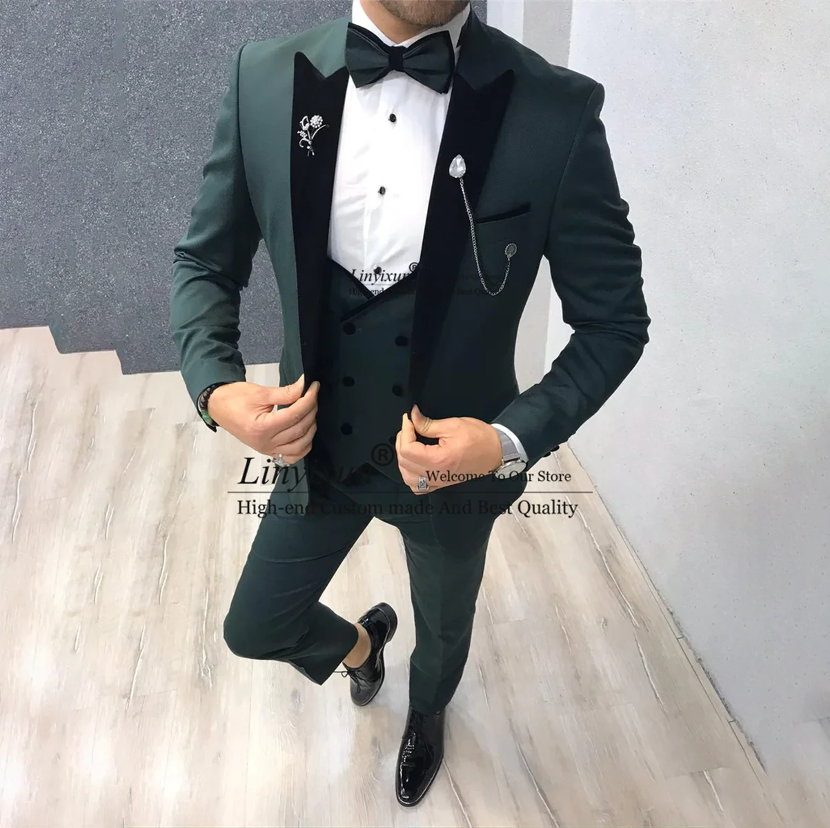 

Классические смокинги для жениха с черным лацканом, мужской костюм для свадьбы, комплект из 3 предметов, мужской блейзер для выпускного вечера, официальный костюм для мужчин