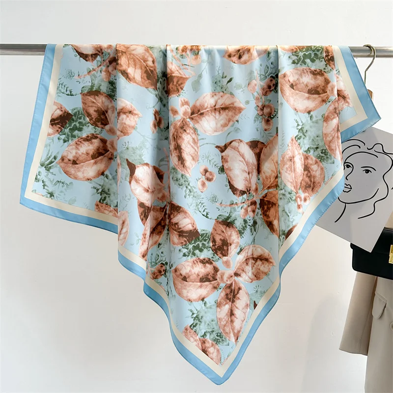 Большой квадратный шарф 90 см с принтом в стиле ретро весенний и осенний саржевый