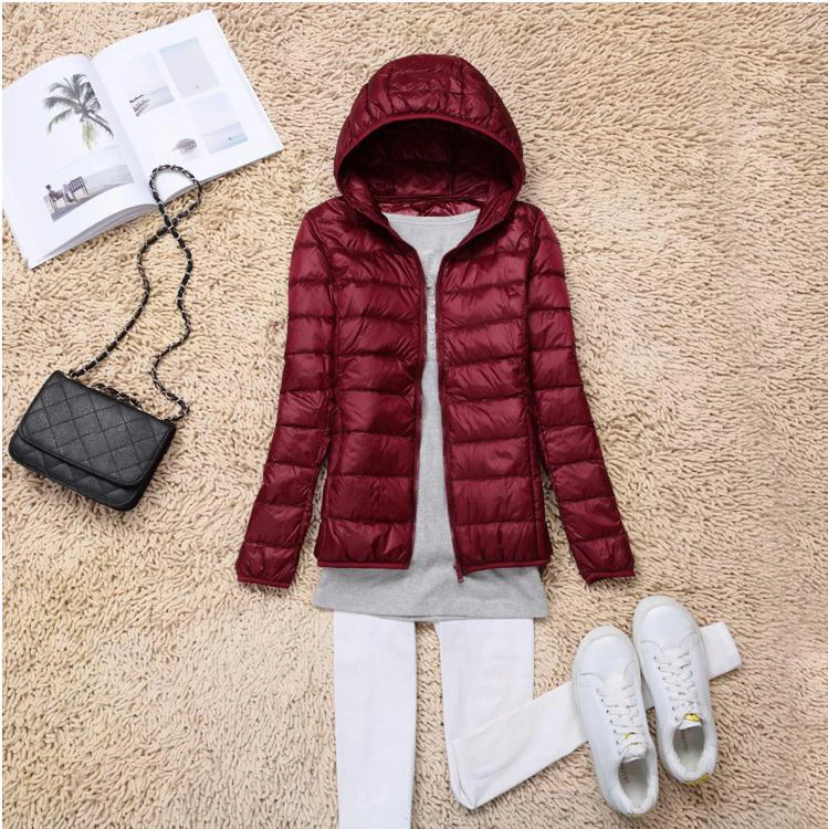 Fashion Autumn and Winter Women's Slim Lightweight Warm Down Jacket Female Windproof Camping Outerdoor Hooded Outerwear