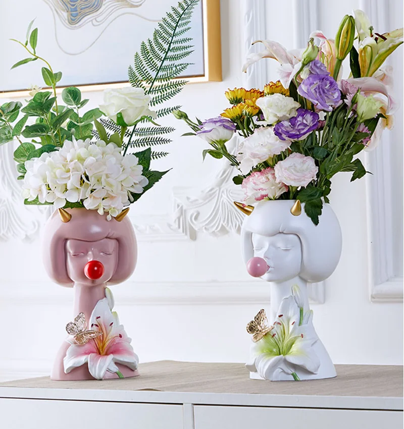 

Nordic Cute Bubble Gum Girl Vase Creative Personality Resin Portrait Sculpture Vase Modern Home Flower Arrangement Desktop Vase