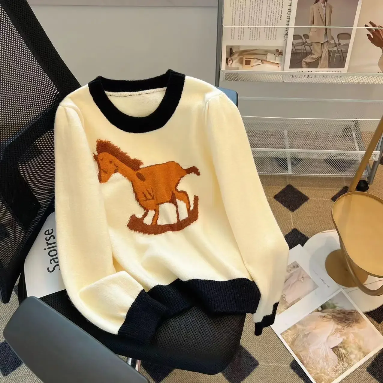 

Pony Jacquard Knitted Pullover Sweater Women 2023 Autumn Winter Casual Loose O-Neck Long Sleeve Knitwear Tops Ladies Chic Jumper