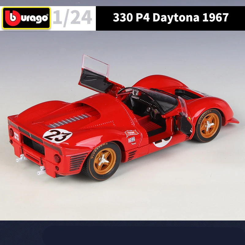 Модель гоночного автомобиля Ferrari 330 P4 Daytona