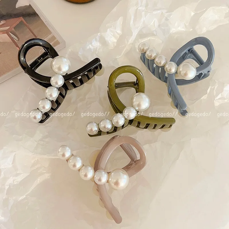 

Fashion New Pearl Hair Claws Clips Elegant Grip Hairpin for Women Girls Summer Headwear Non-Slip Thick Hair Crab Barrette
