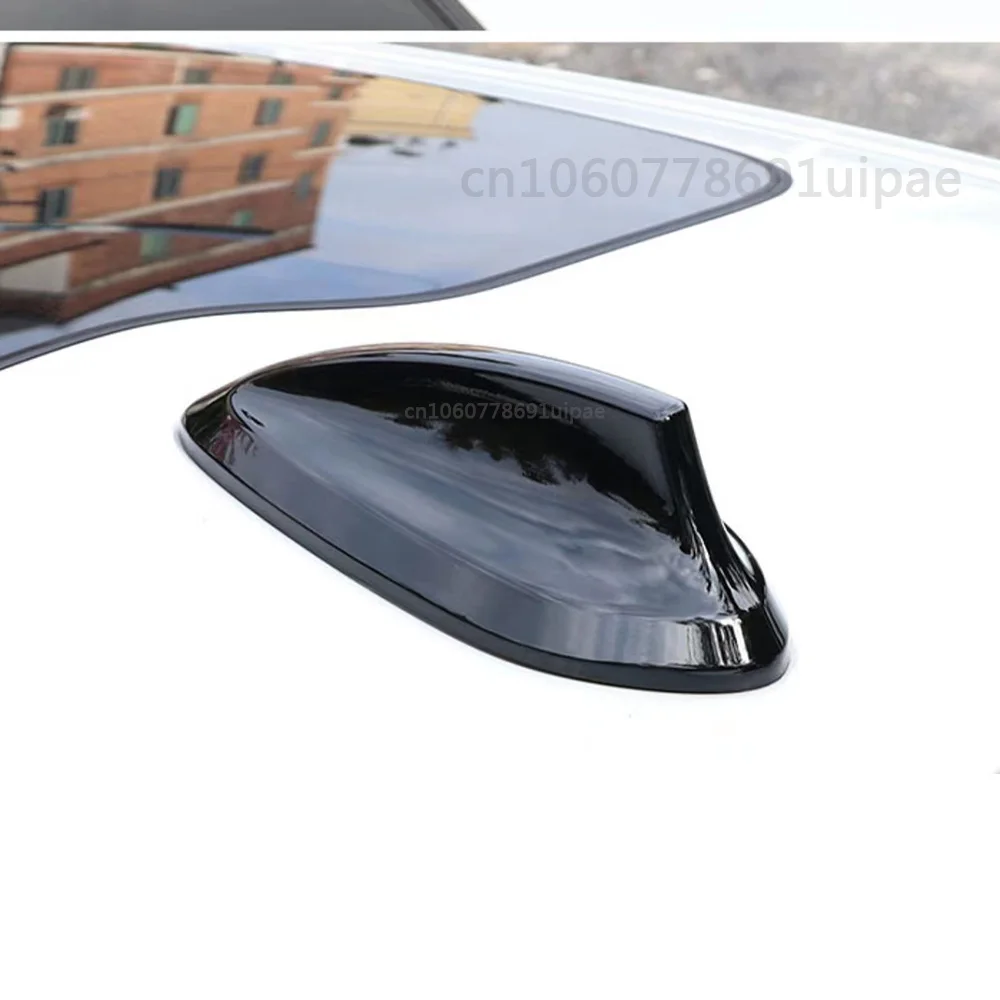 Чехол для антенны Black Shark Fin BMW M2 M3 M4 123457 Series X1 X3 F22 F30 F34 F80 F87 F32 F36 F82 G11 G20 G12 G30