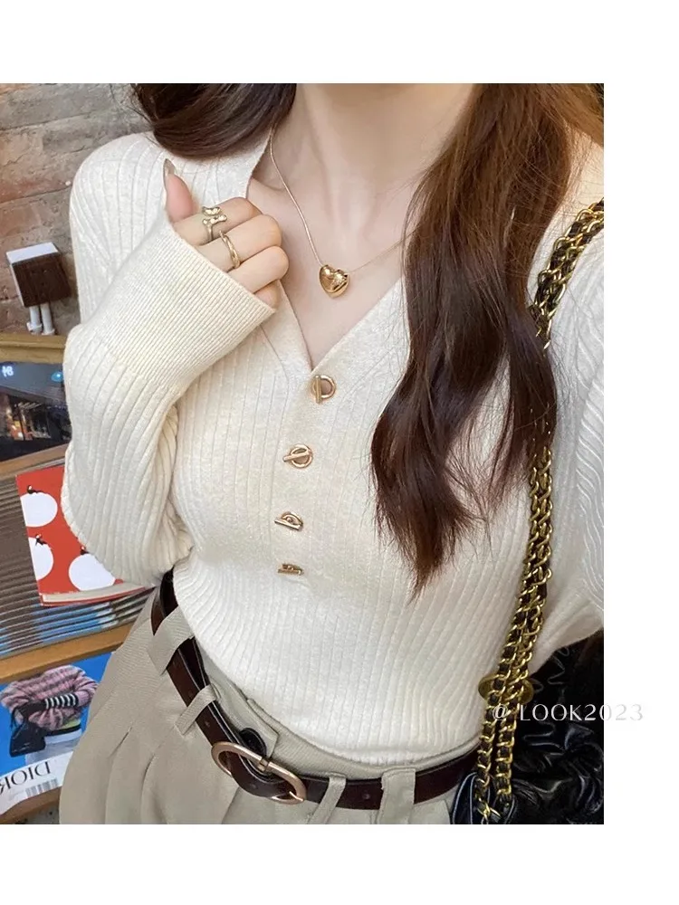 Свитер с v-образным вырезом и пуговицами для женщин осенне-зимний новый свитер