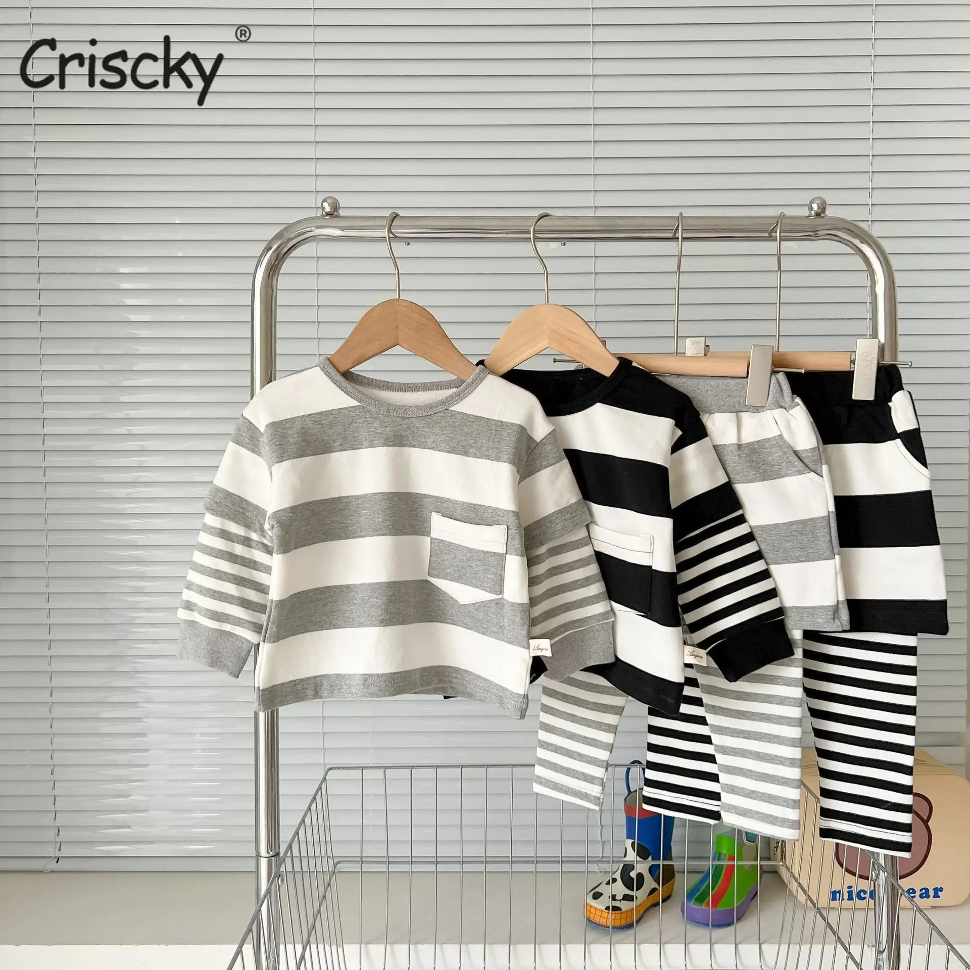 

Criscky Autumn Children's Long Sleeve Striped T-shirt Boys Girls Cotton Pants Baby Fake Two Pieces Set Clothing Baby Clothes