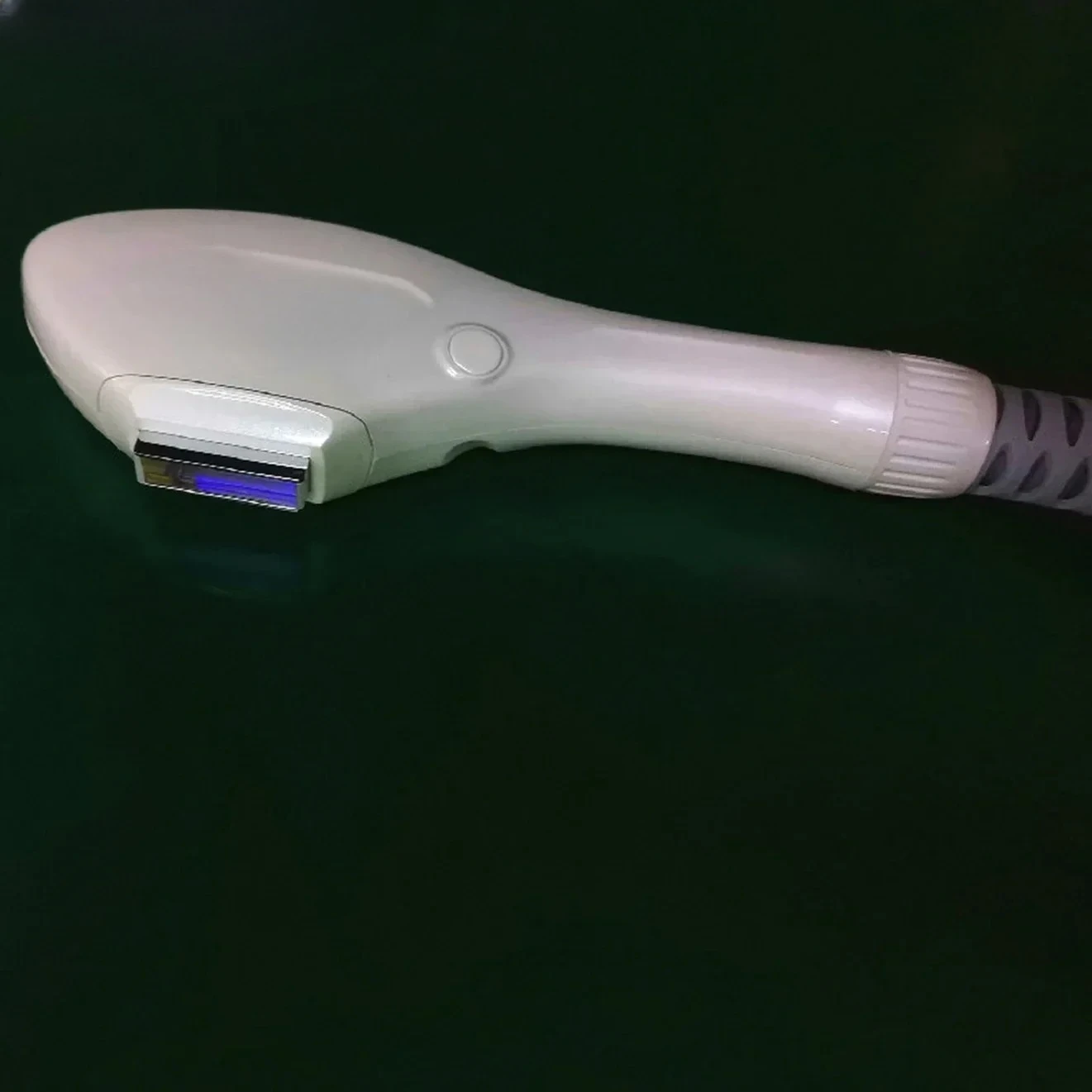 Фото Горячая распродажа Ipl Ontharingshandvat Opt E Licht Handstuk Saffier Yag Machine Schoonheid Onderdelen Deplilador Apparatuur Accessoire №2