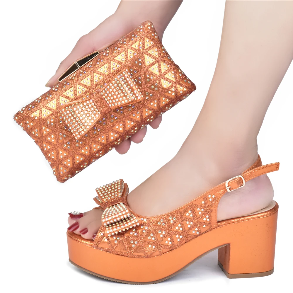 

Nigeria Design Women Orange Shoes and Bags Set Big Square Heels Charm Style Perfect Shoes With Purse For Party Wedding