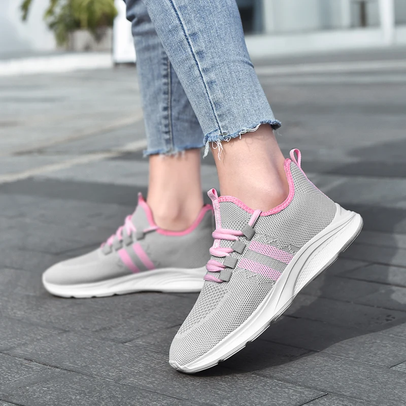 2020 Women's Walking Shoes Fashion Sock Sneakers Woman Spots Shoes Female Casual Shoes Women Platform Sneakers Non-Slip Loafers