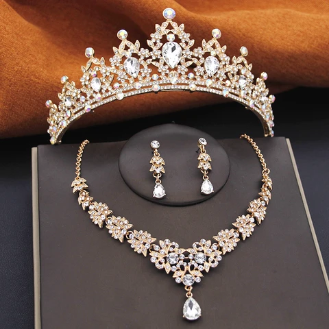 Женский комплект из колье и серёг, в виде короны