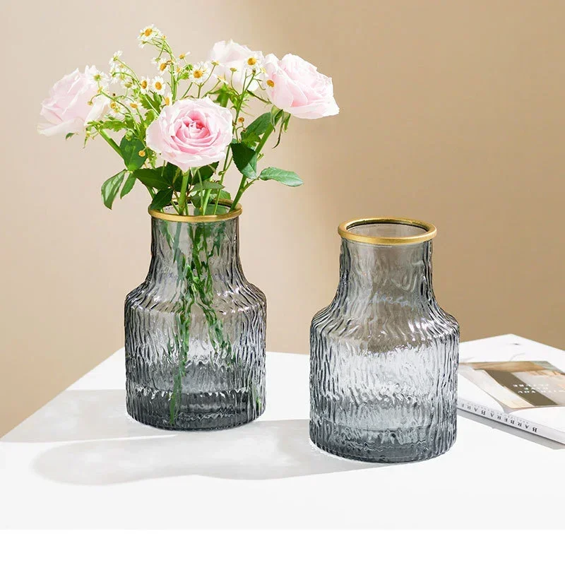 Прозрачная стеклянная ваза большая с горлышком для гостиной спальни рабочего