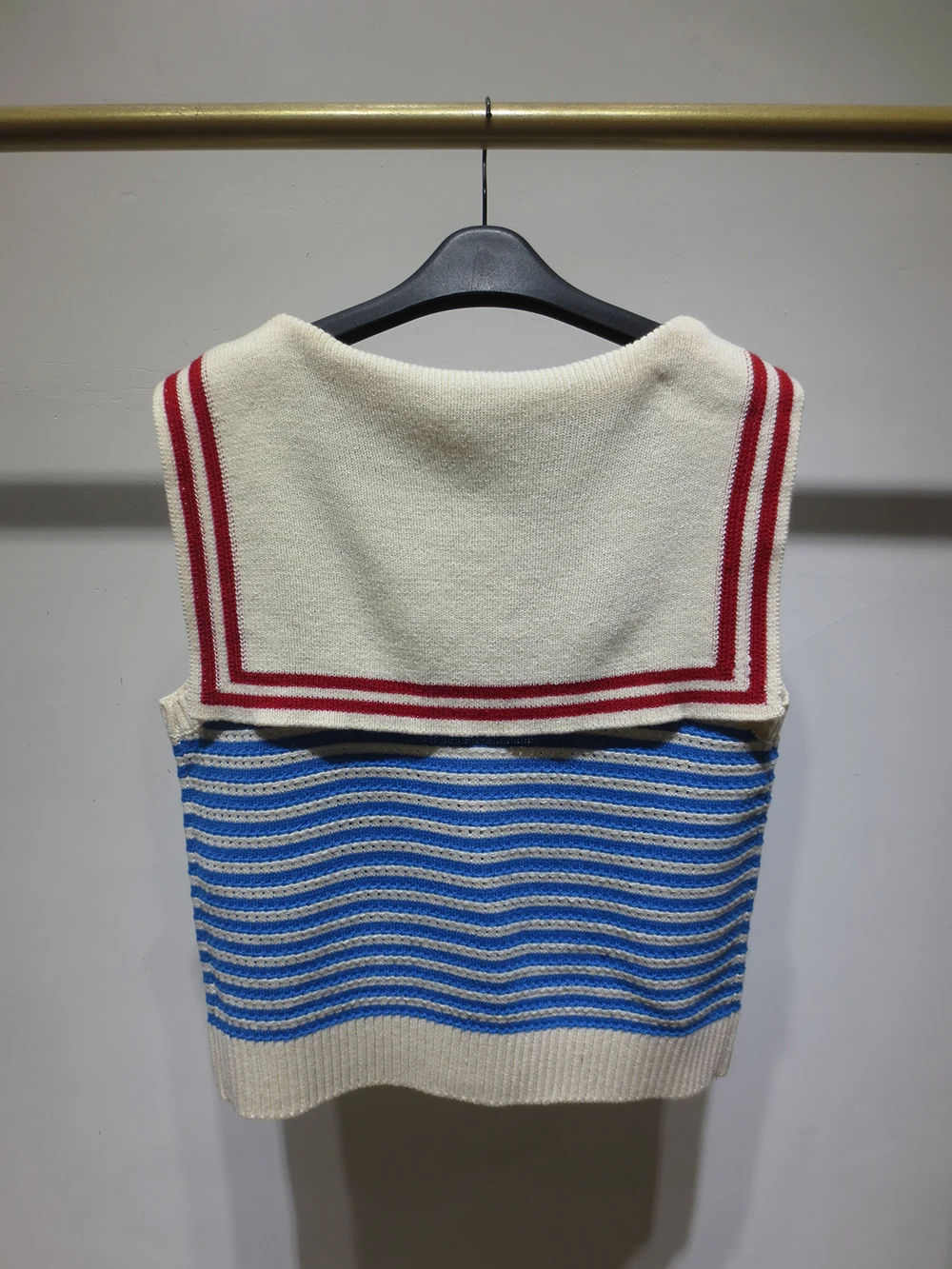 2022 Autumn New Shawl Navy Collar Color Contrast Stripe Knitted Vest Women Wear Canvas Cardigan Sweater