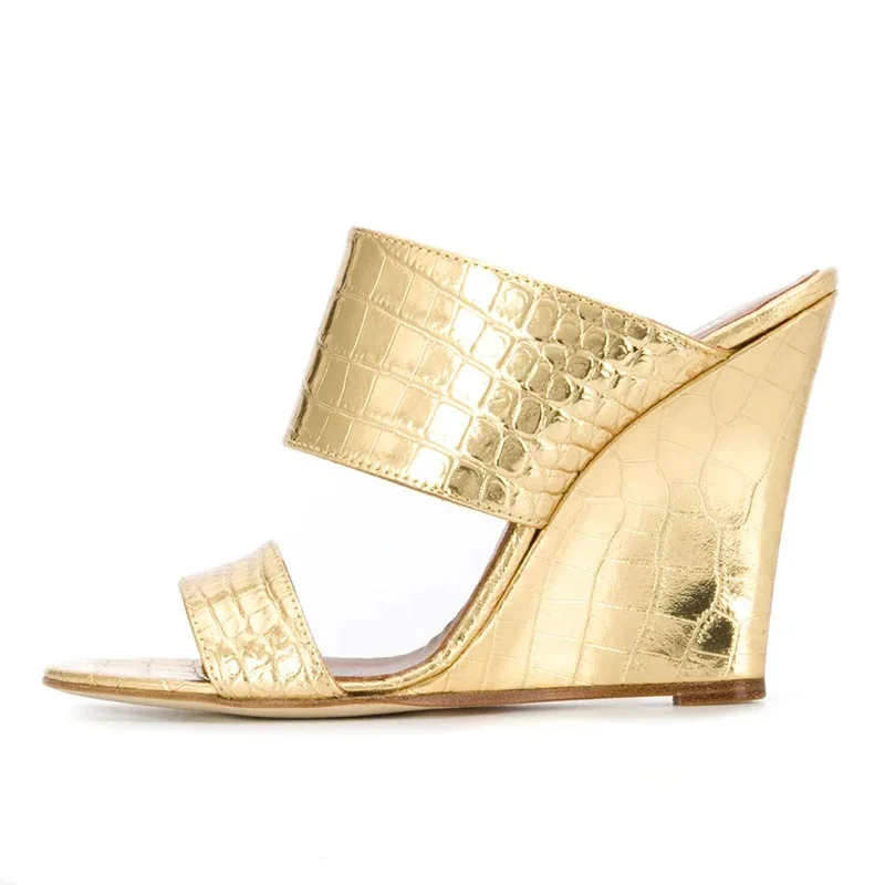 Arden Furtado/летние кожаные тапочки на танкетке с металлическим тиснением сабо очень