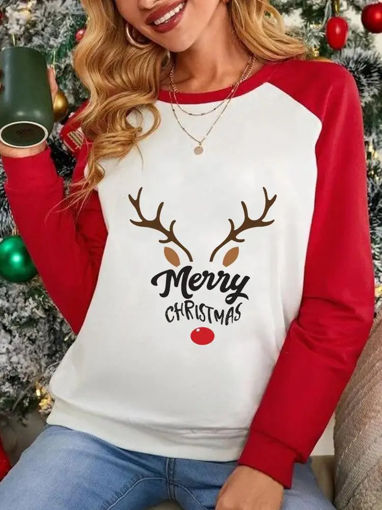 

Женская футболка с рукавом реглан и надписью «Merry Christmas»