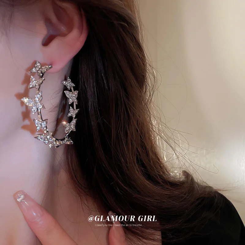 

Silver Needle Butterfly Stitching Round Diamond Earrings Exaggerated Design Earrings Sweet Personality Earrings Women