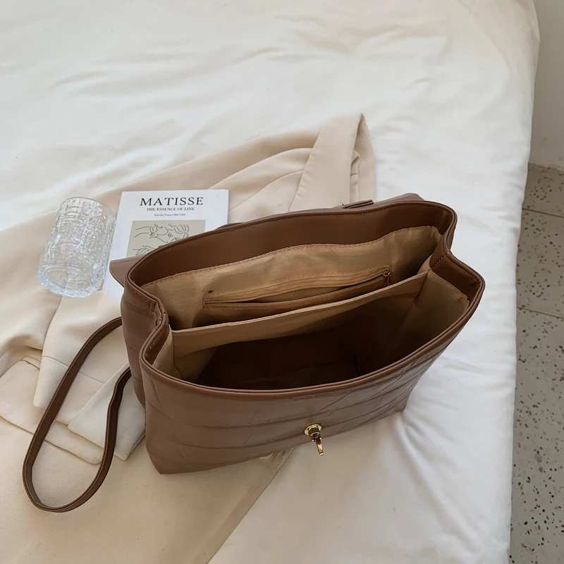 Stone Pattern Pu Leather Women Backpack Girls High Quality Female Chain Fashion Travel Backpacks Double Shoulder Bags Mochilas