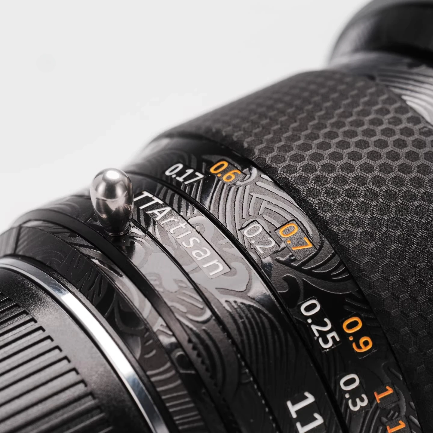 Фото Наклейка на объектив 11mm f/2.8. Подходит для защитной пленки для объектива TTARTISAN 11mm F2.8 для Leica с креплением M. №5