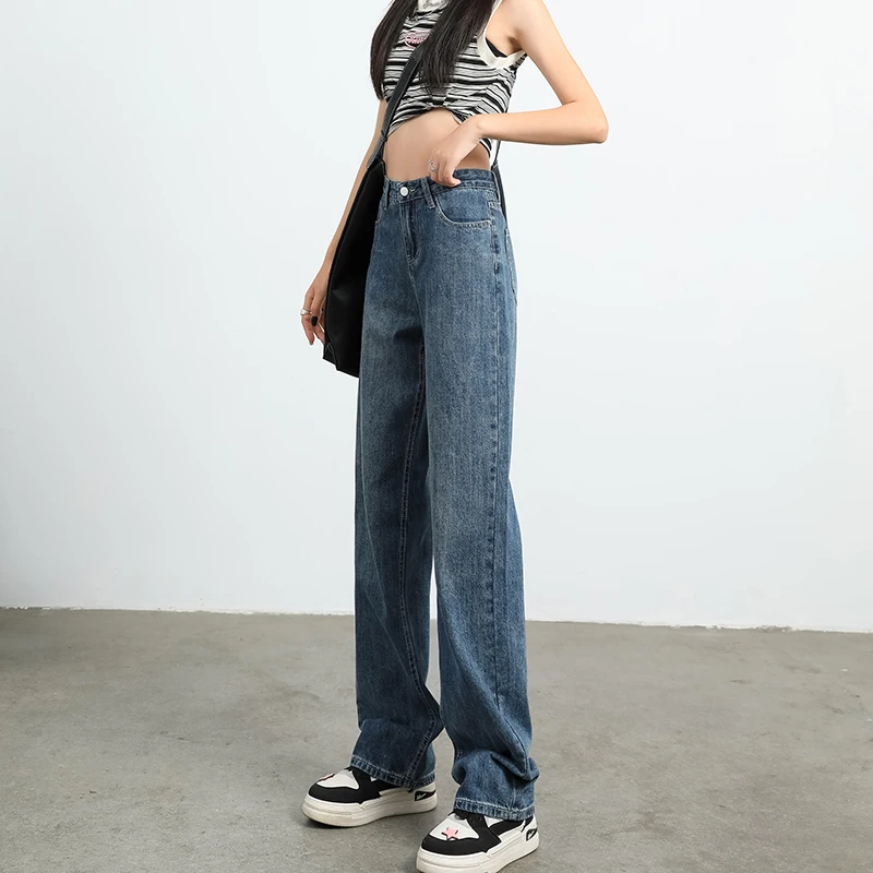 Женские джинсы с завышенной талией широкими штанинами