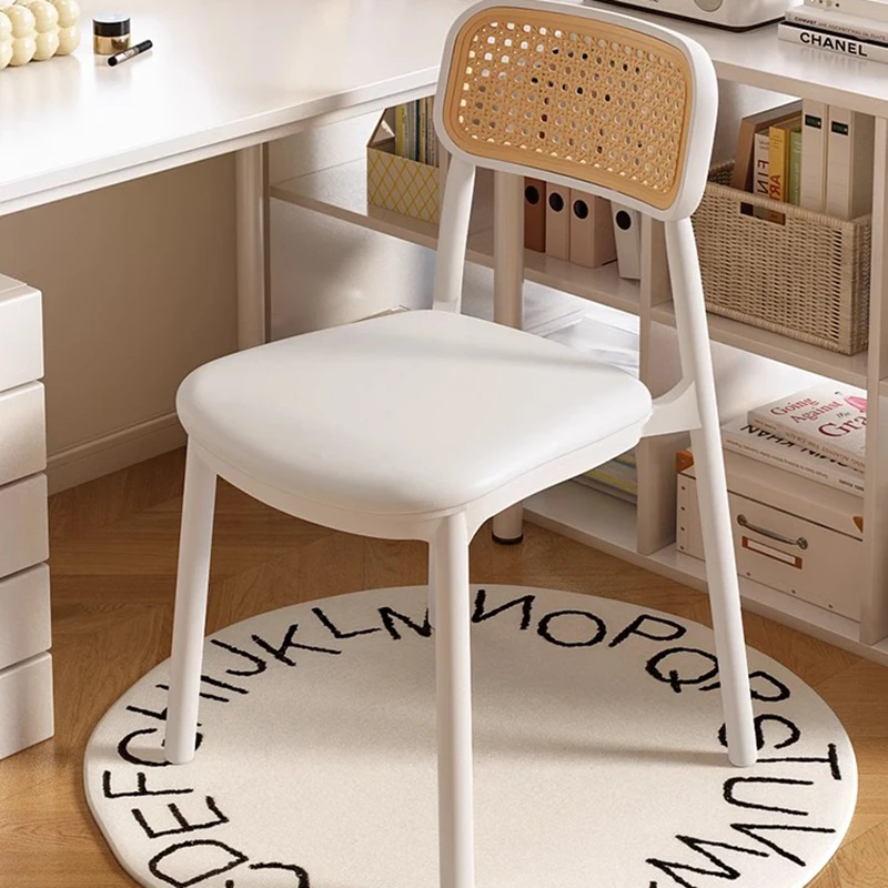 Пластиковый акцентный стул для макияжа комод современный отдых обеденные стулья