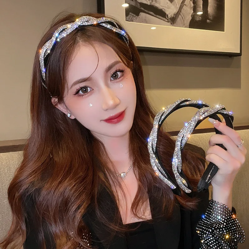 

2022 New Cross Line Rhinestone Shiny Headband Female Personality Fashion Outing Headband Hair Accessories Birthday Gift