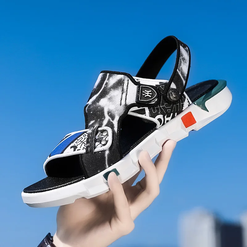 

Новинка 2022, мужские бриллиантовые дышащие пляжные сандалии, модные тапочки с низким верхом и принтом, мягкие складные сандалии для мужчин