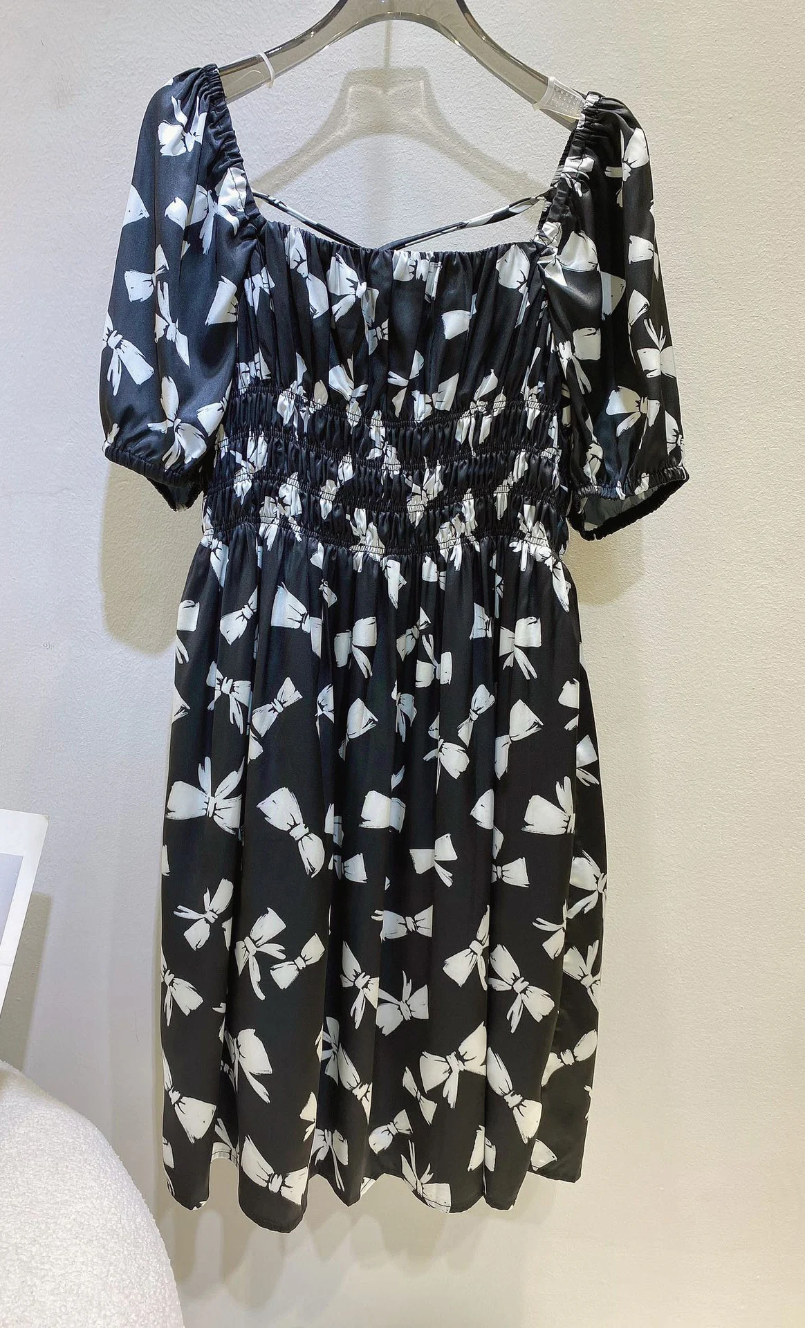 

Spring/summer new romantic girl bow print backless puffy sleeve dress