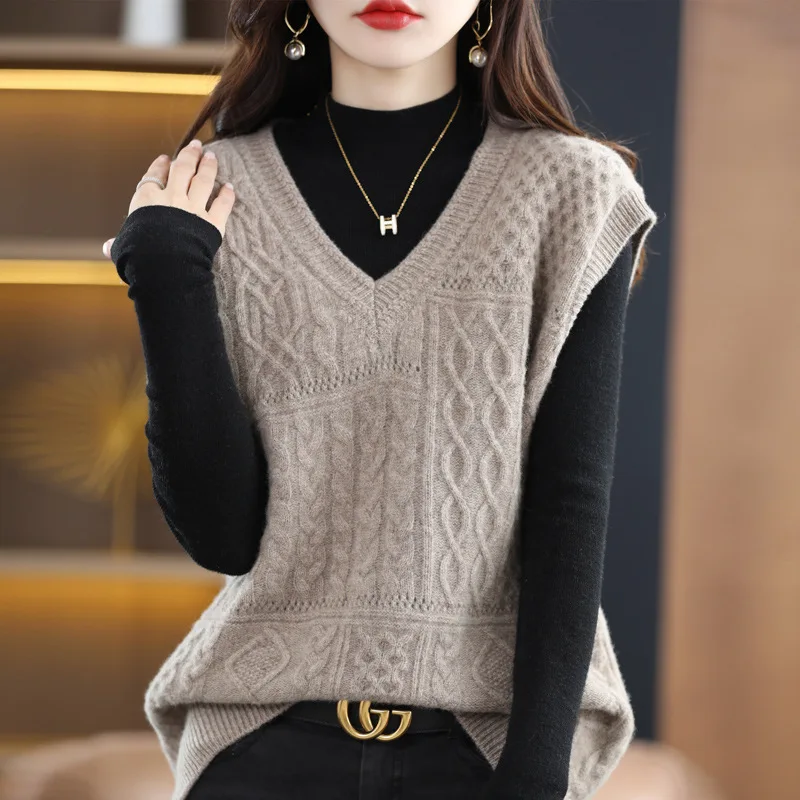 

New Large Size Wool Sweater Vest Women's Comfortable Sleeveless Top Temperament
