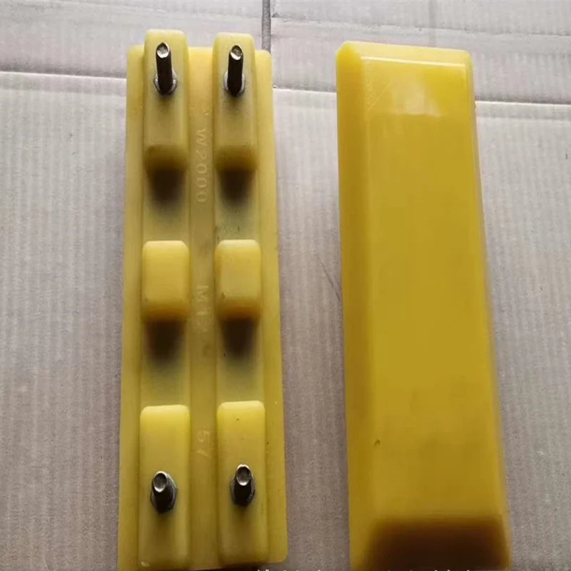 Фрезерный станок W1900 полиуретановые гусеничные ботинки