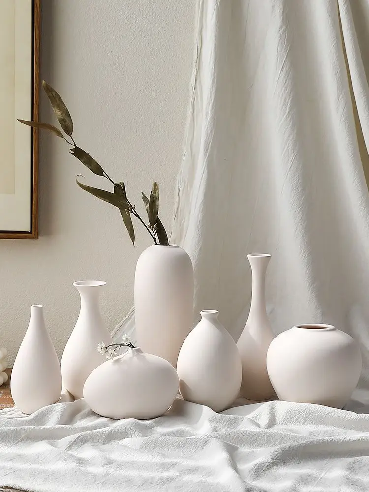 White Vase Chinese Ceramic Vase Decoration Creative Graffiti Art Living Room Decoration Home Furnishing Ornaments 1