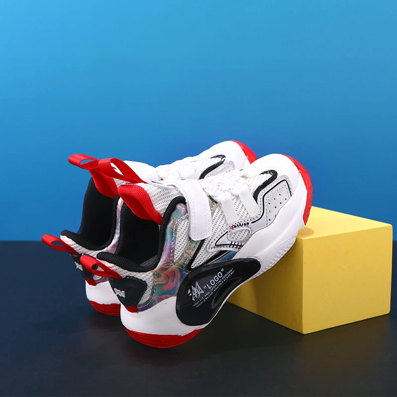 Mesh Lightweight Sneakers Boys Girls Casual Lace-Up Trainers Children Brand Breathable Shoes 2022 Boys Basketball Sports Shoes