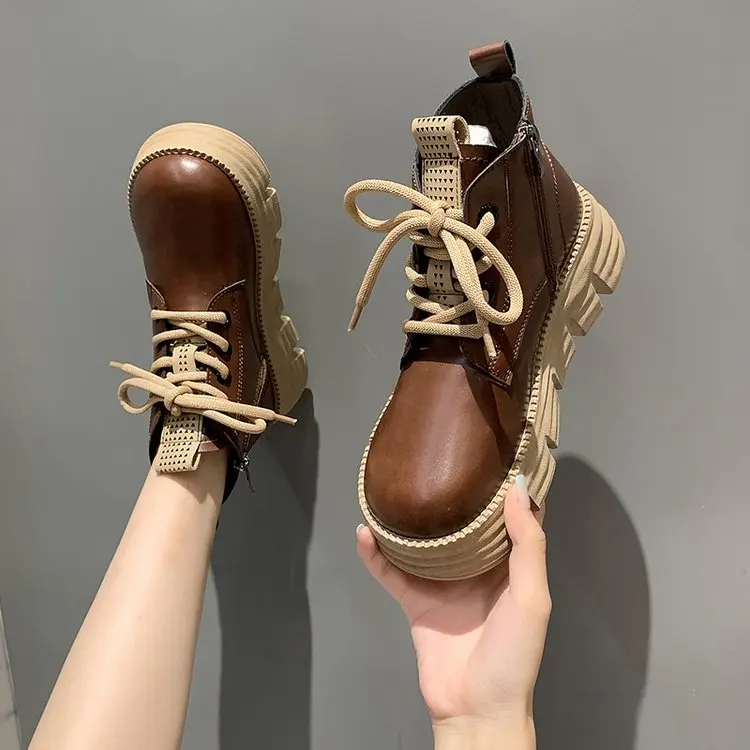 Women's Autumn Boots New Trend Retro Style Genuine Leather Round Toe Ankle Boots Thick Sole Casual Shoes for Women 2022 Luxury