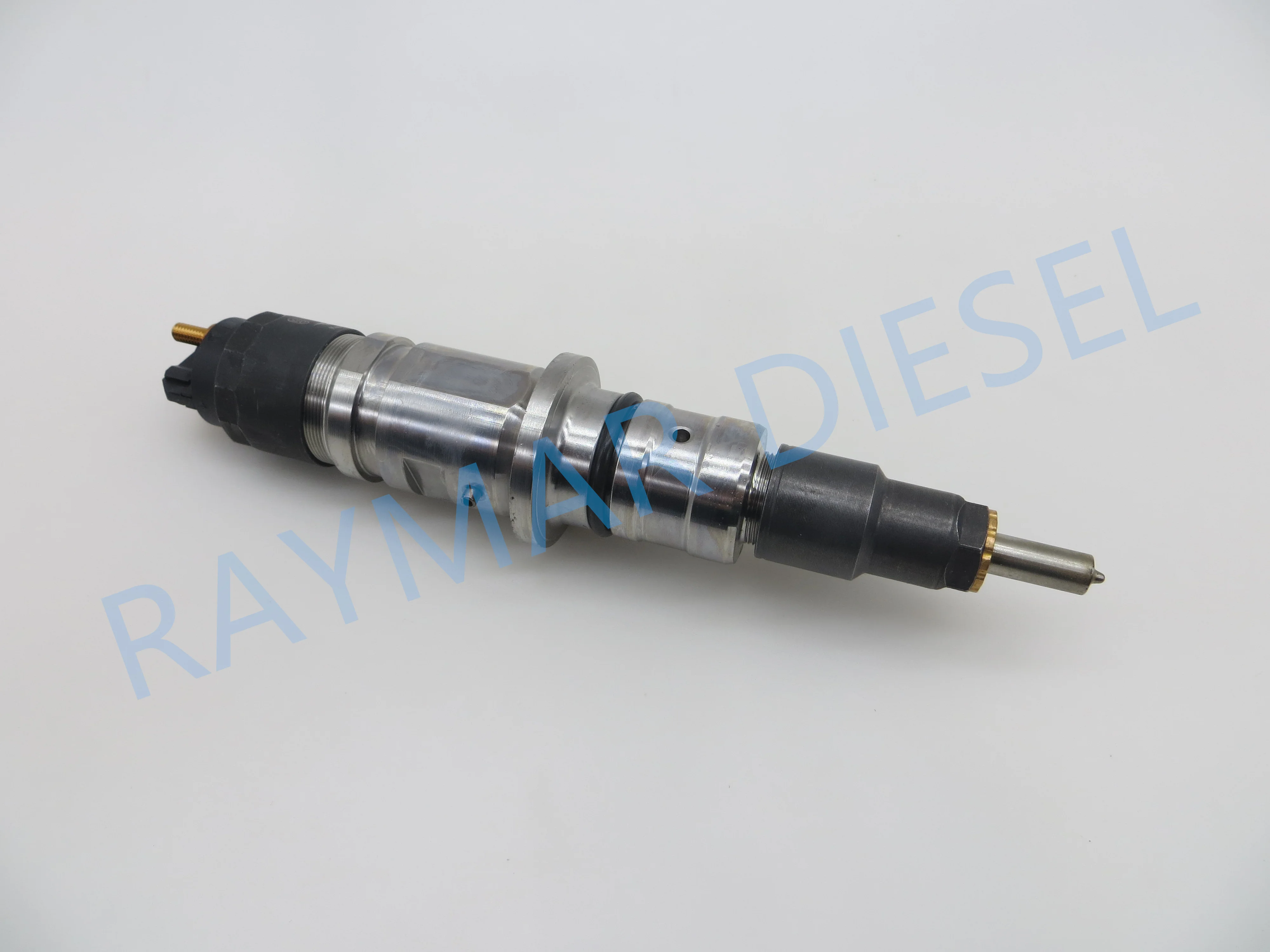 

GENUINE NEW DIESEL FUEL INJECTOR 0445124019 5289266
