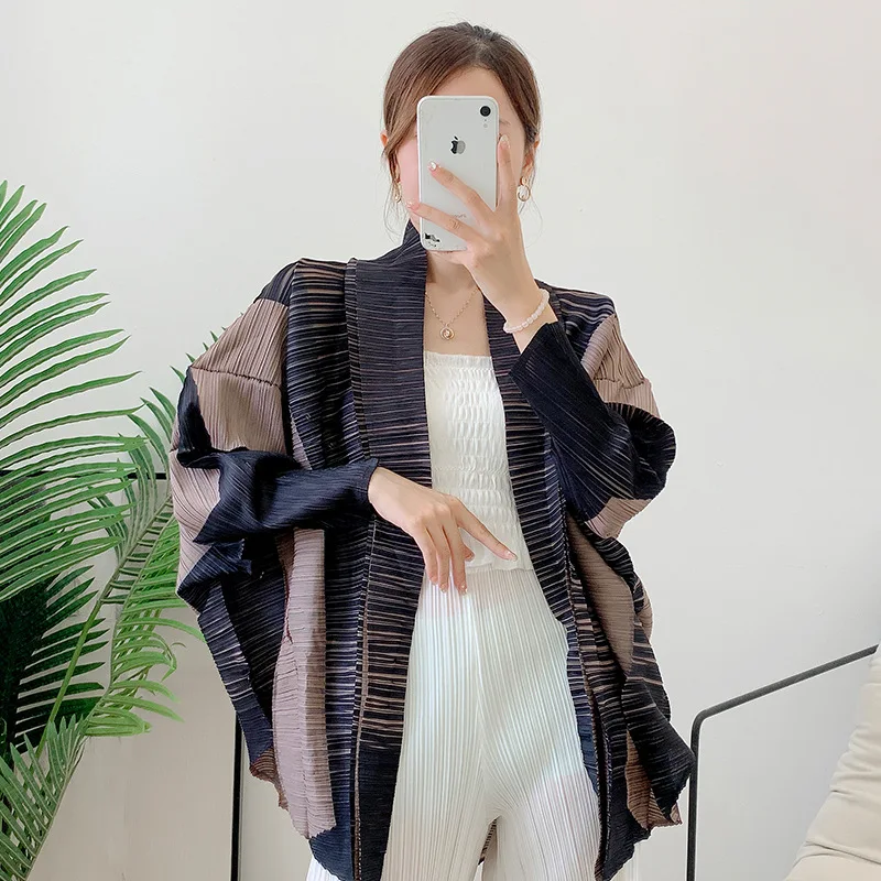 Miyake Pleated Cardigan Women Autumn 2022 New Patchwork Color Loose Stretch Casual Jackets Female