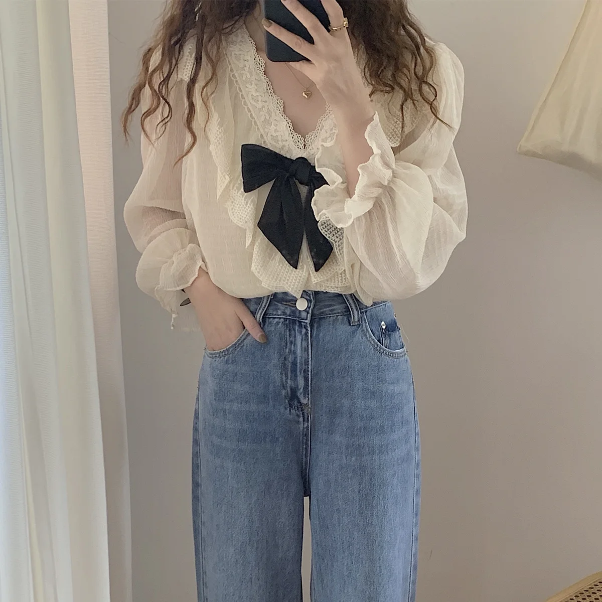 

Lace Bow Shirt Knot V-Neck Top Spring Irregular Temperament Design Shirt Women-blouses Womens Tops