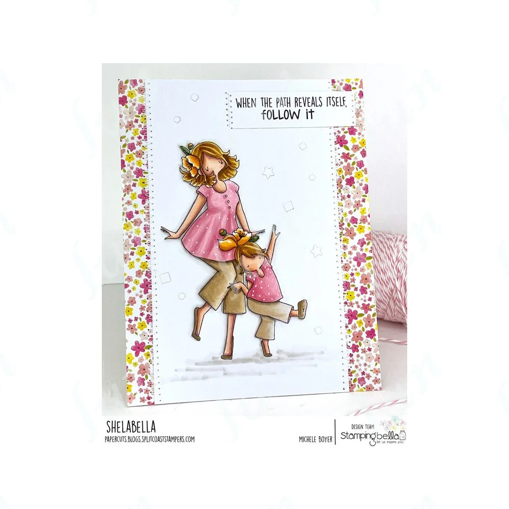 

Curvy Girl Strutting Metal Cutting Dies and Stamps Set DIY Make Scrapbooking Greeting Card Paper Crafts Coloring Embossing Molds