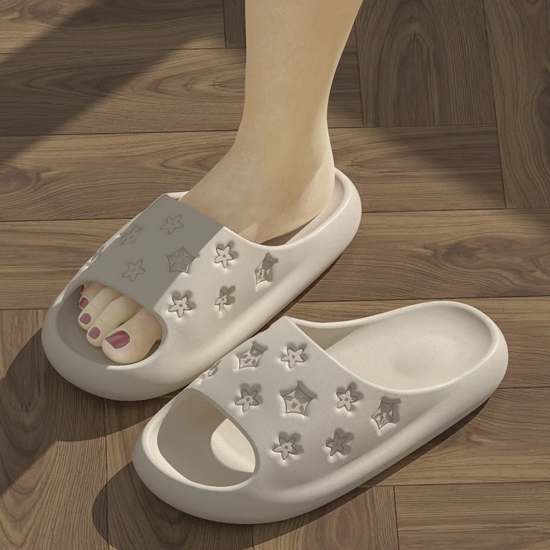 

Женские домашние тапочки со звездами, перфорацией, очень мягкая подошва, Нескользящие, обувь для пар, тапочки для спальни, 2023