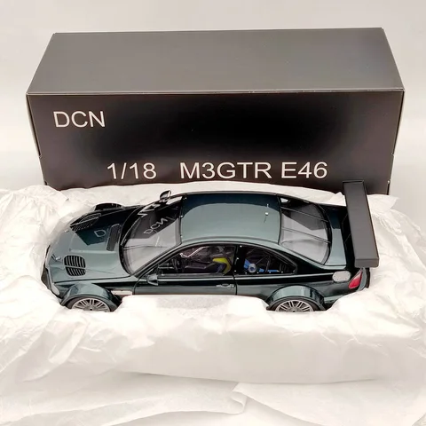 Металлическая модель автомобиля BMW M3 GTR E46 1:18 HOBBIESIR для взрослых