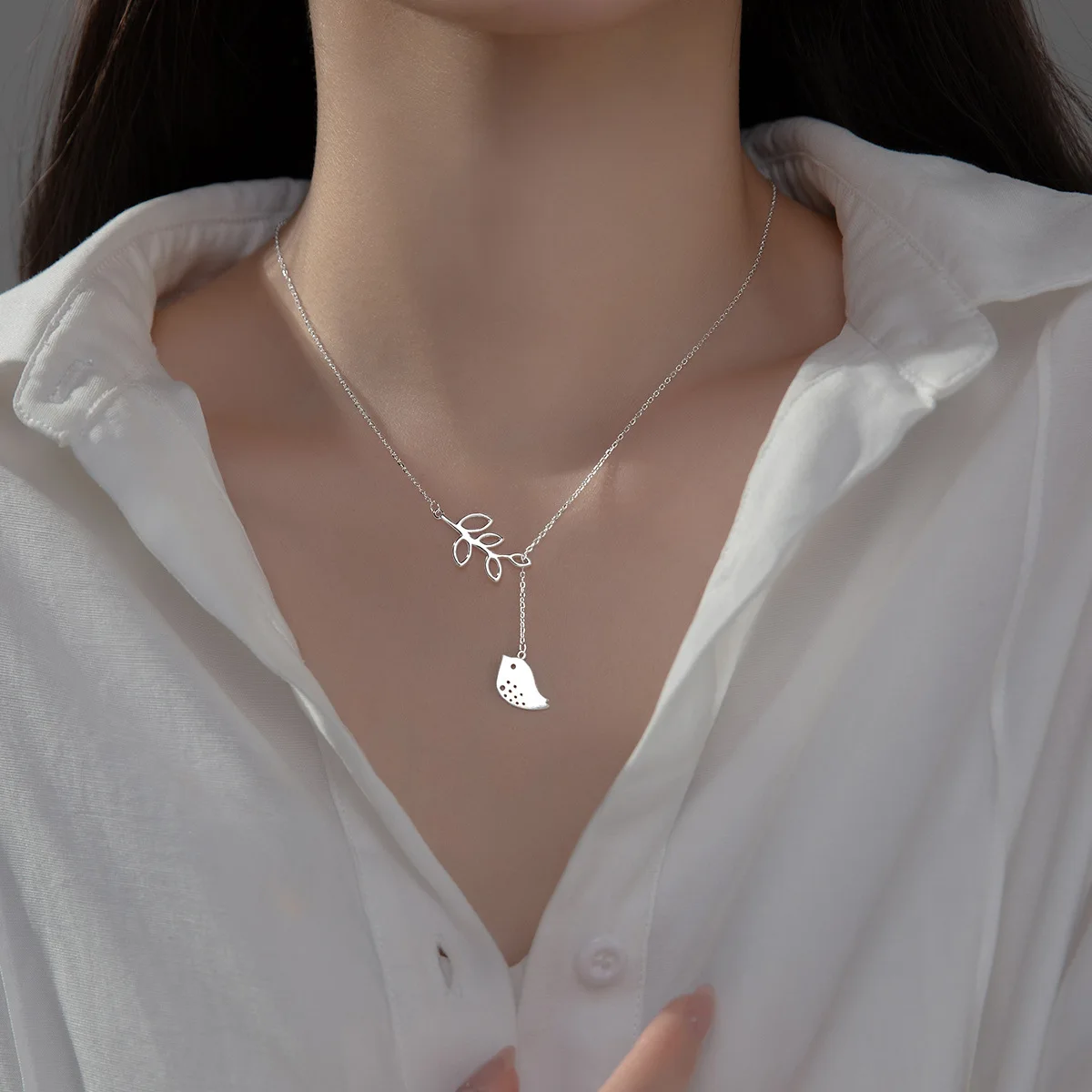 

2022 New 925 Sterling Silver Necklace Pendant Korean Version Fresh Branch Bird Necklace Cute Brushed Adjustable Clavicle Chain