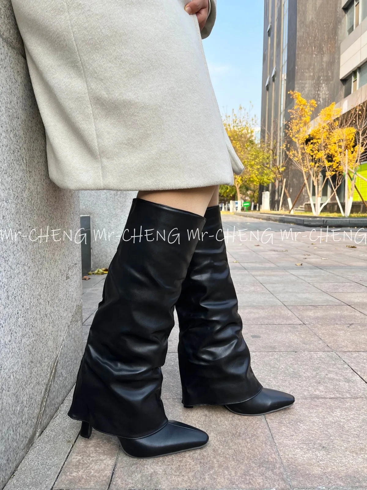 2025 черные сапоги до колена на высоком каблуке забавные женские брючные