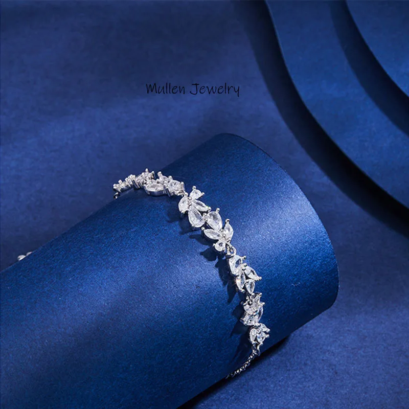 

925 Sterling Silver Diamond Floral Bracelet Women's Exquisite Elegant Party Wedding Sparkle Bling Fine Jewelry