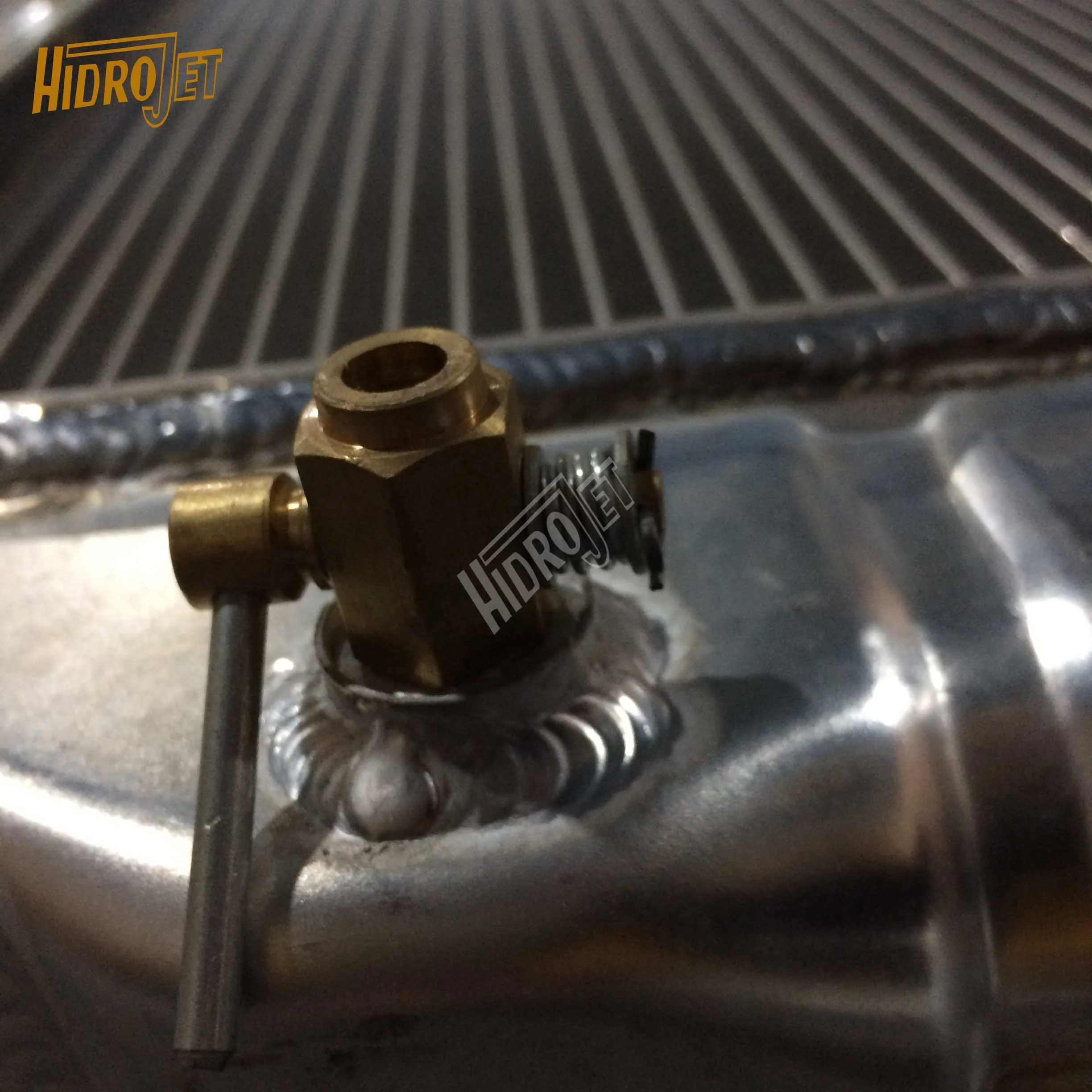 Для системы охлаждения Caterpillar радиатор гидравлического масляного радиатора бак