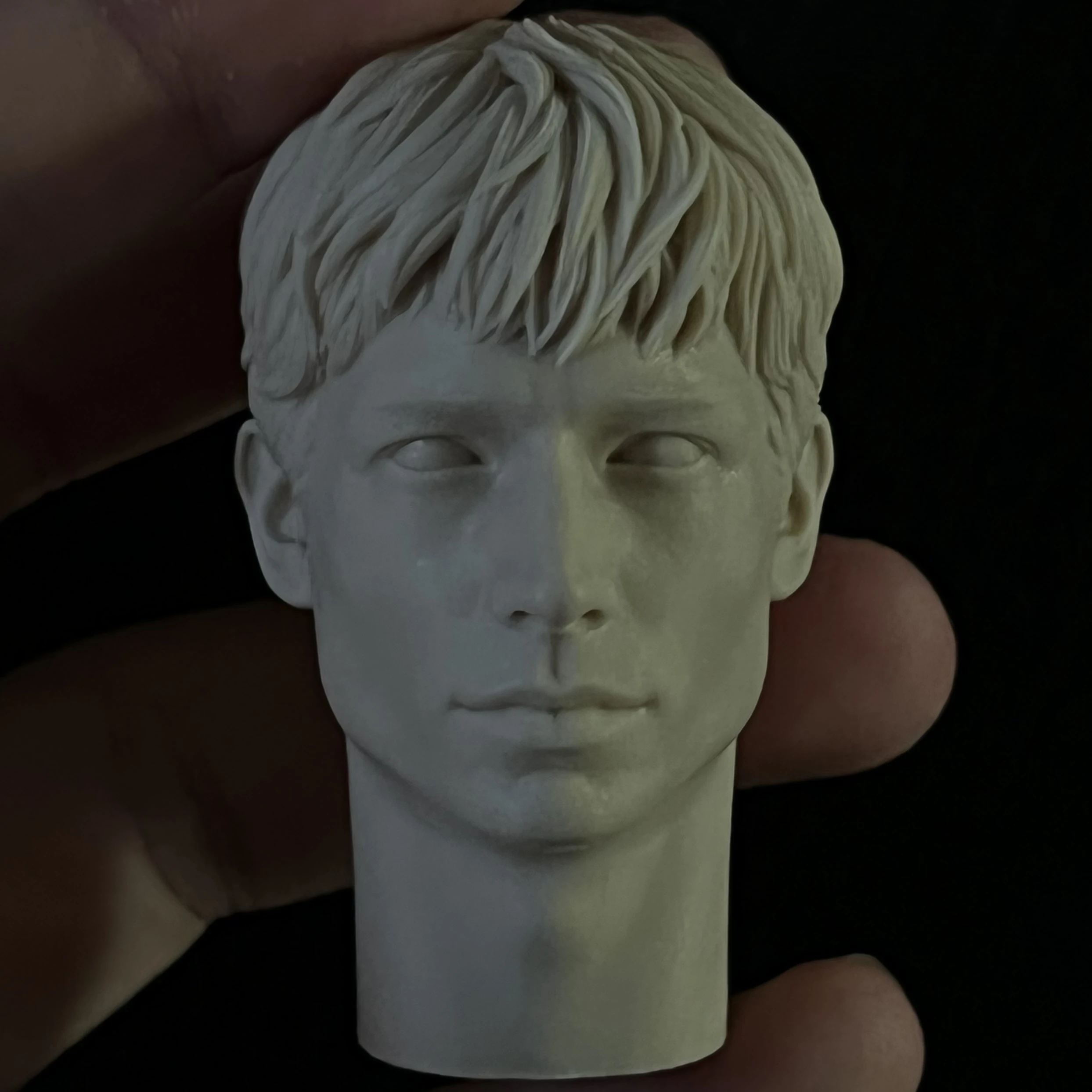 

Head 1/6 Scale 1/6 Head Неокрашенная МОДЕЛЬ Resin 1/6 Barry Allen 3D Printing Garage Kit