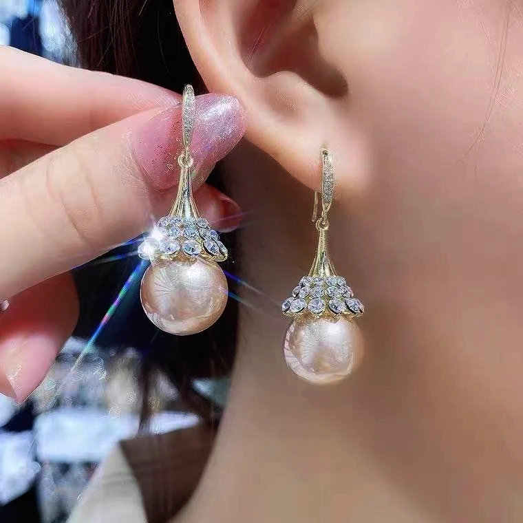 

French Retro Pearl Zircon Simple Design Elegant and Delicate Ladies Earrings Luxury Birthday Gift Jewelry Wholesale FashionTrend