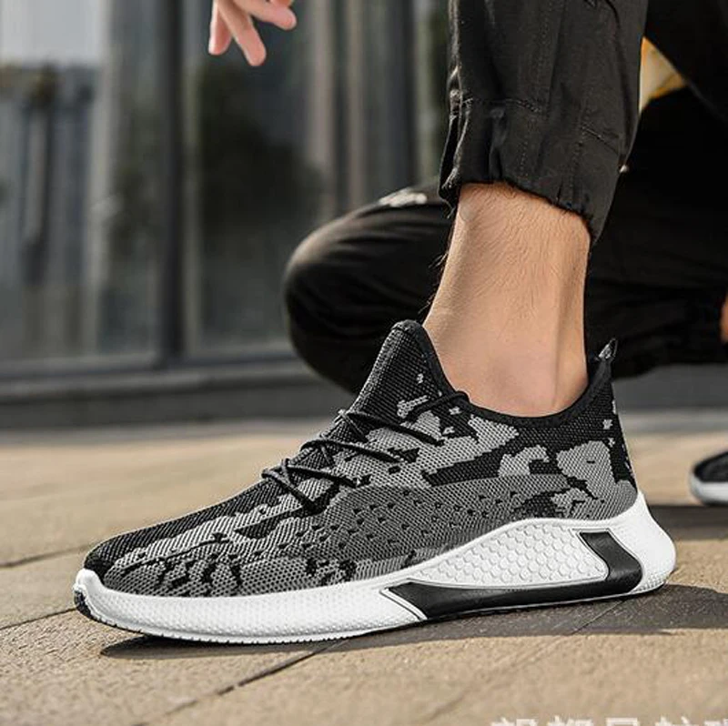 

Spring new men's shoes breathable fashion casual shoes men's Korean version of the trend of sports men single shoes